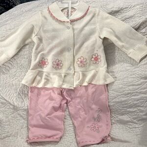 🥳 5 for $10 🥳 Little wonders 8-9m set